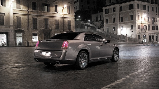 Lancia Thema foto 15