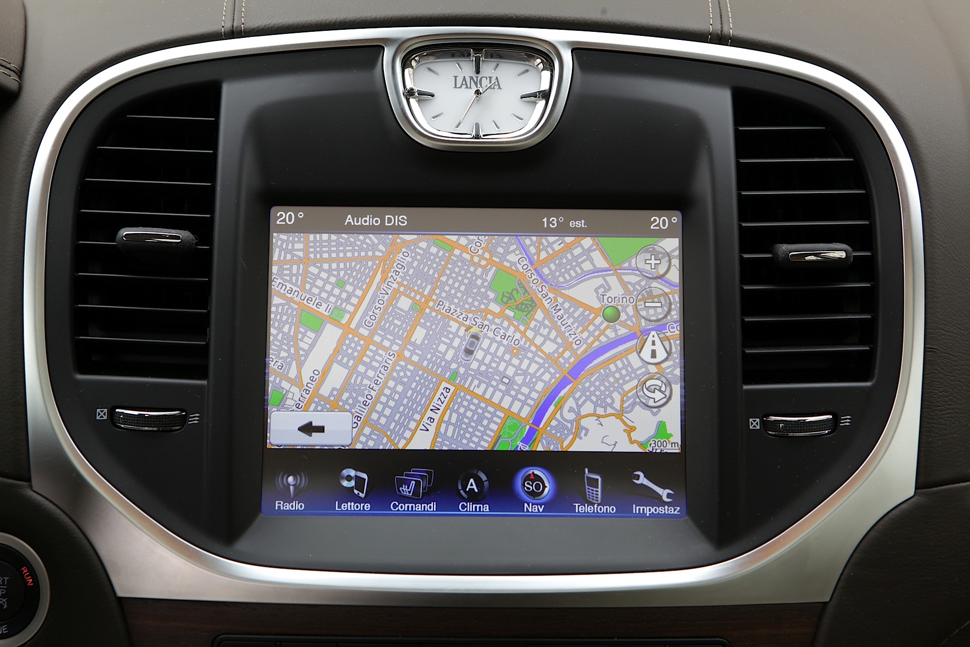 Lancia Thema photo 50