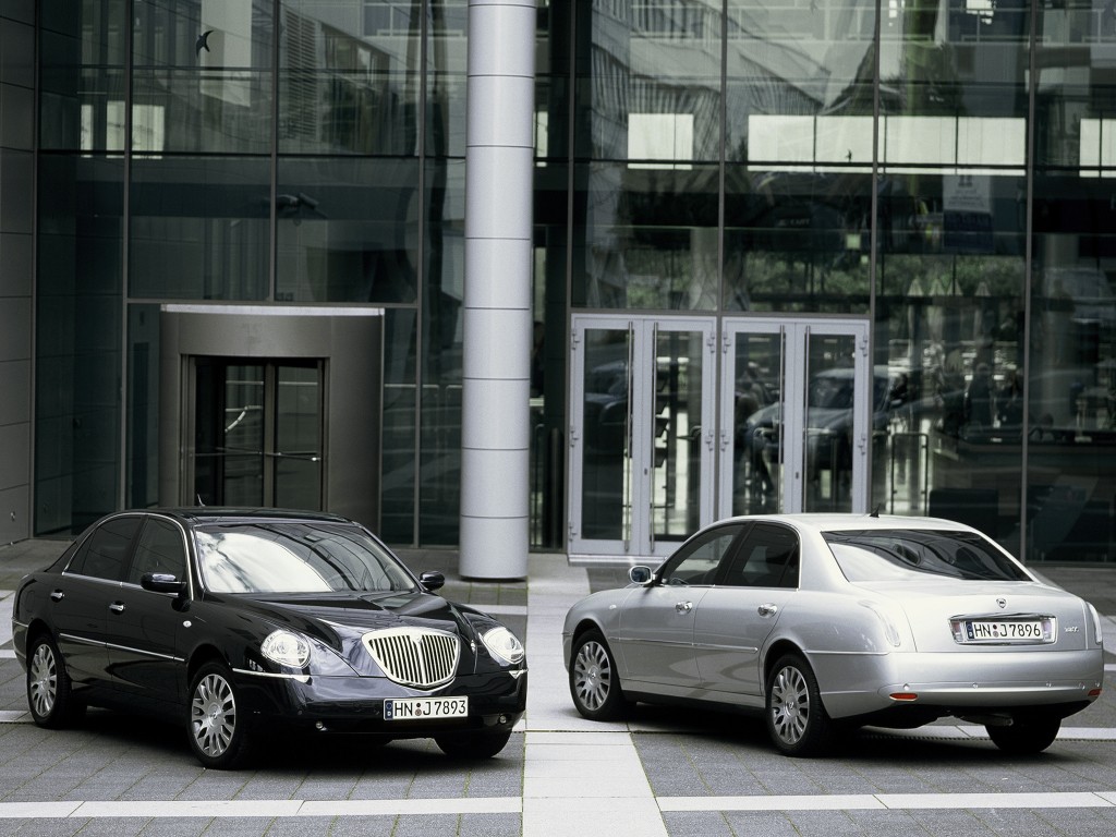 Lancia Thesis photo 11