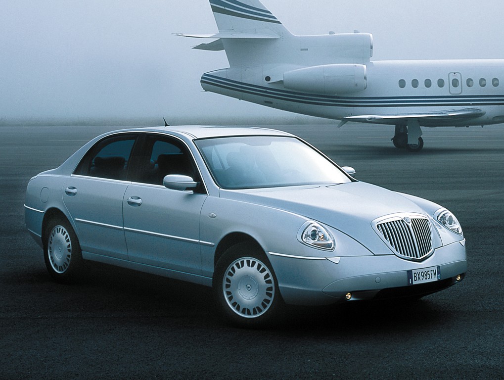 Lancia Thesis photo 19
