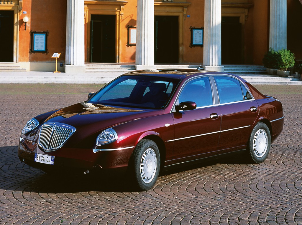 Lancia Thesis photo 27