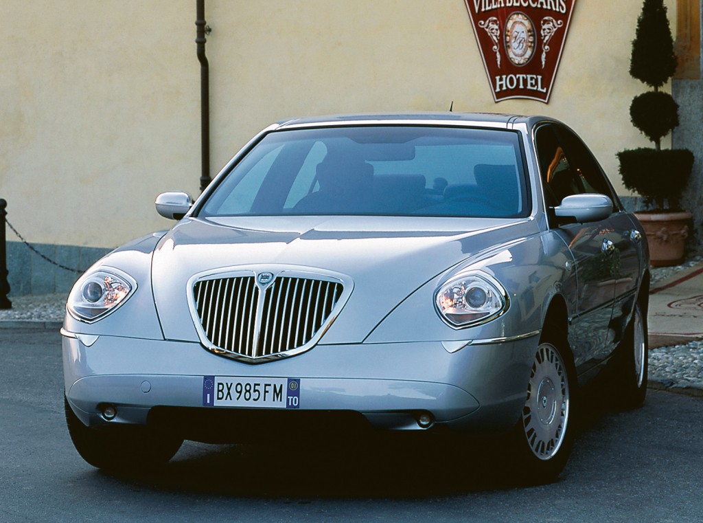 Lancia Thesis photo 30