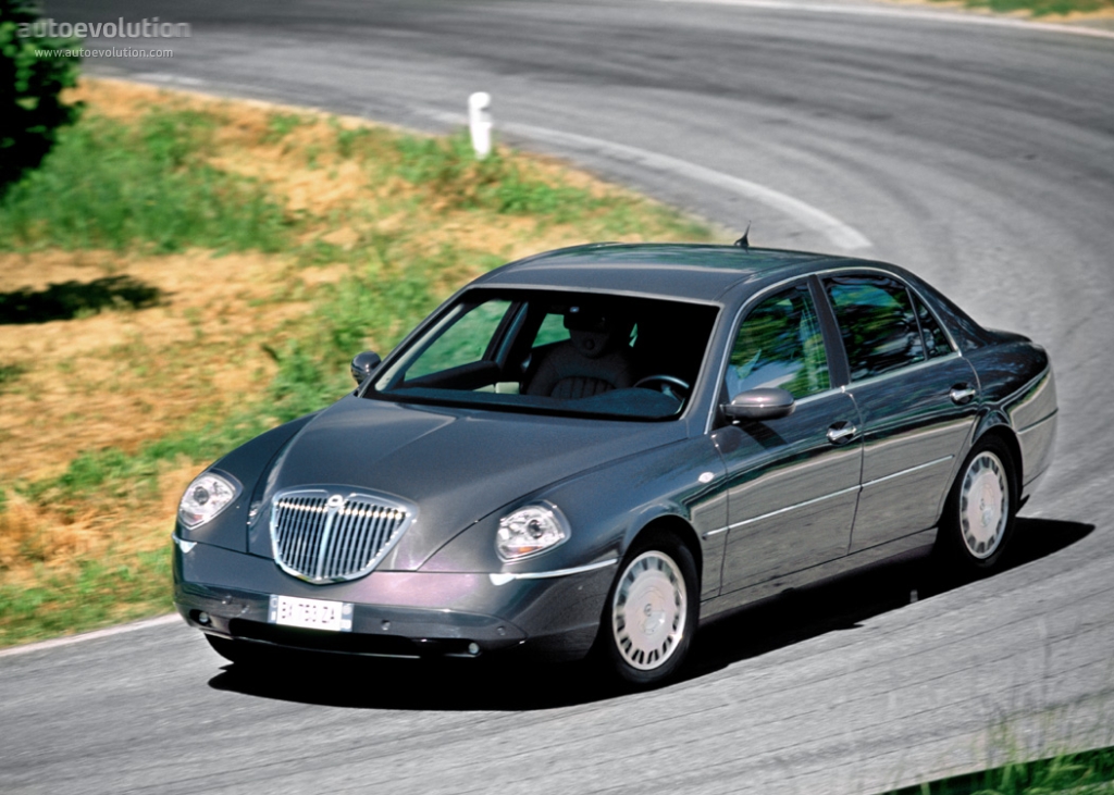 Lancia Thesis photo 2