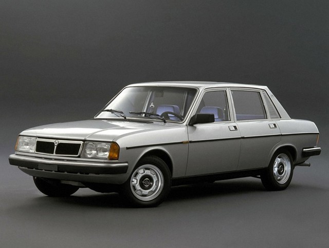 Lancia Trevi foto 7