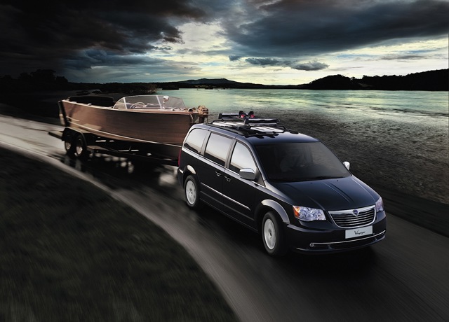 Lancia Voyager foto 18