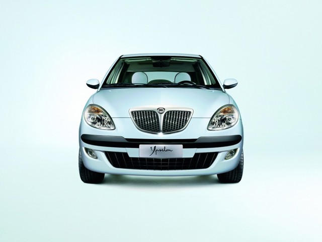 Lancia Ypsilon photo 8