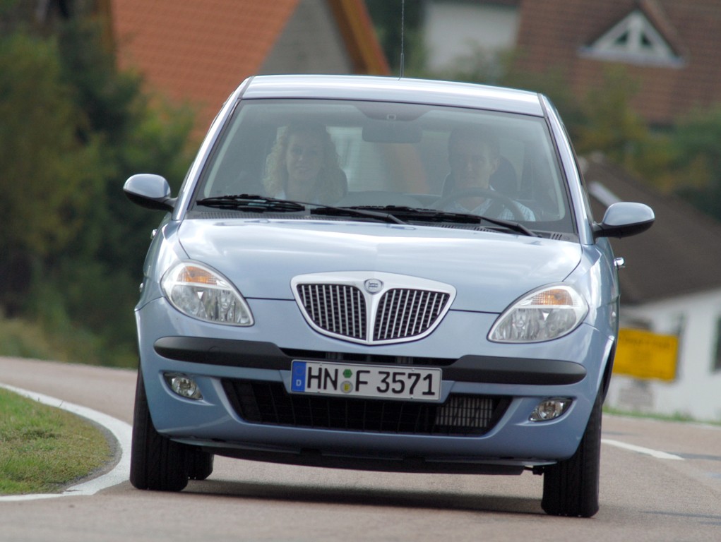Lancia Ypsilon photo 17