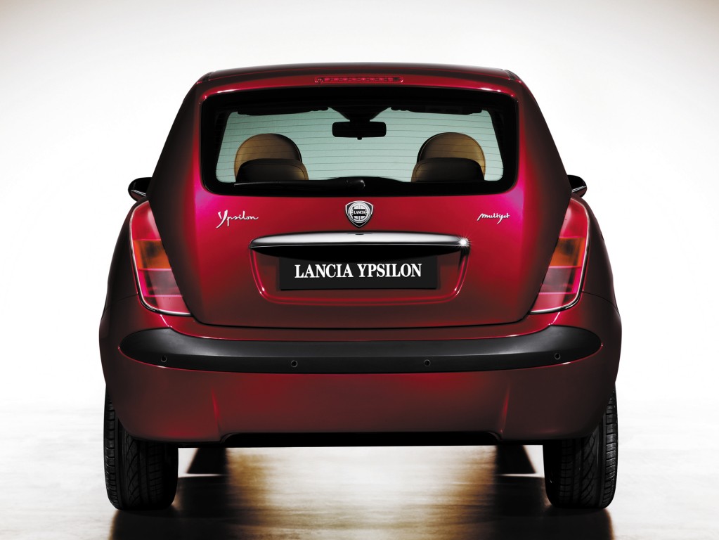 Lancia Ypsilon photo 21