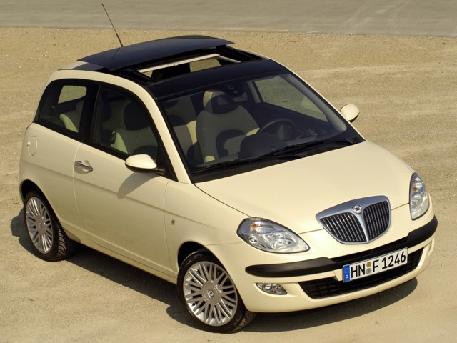 Lancia Ypsilon photo 23