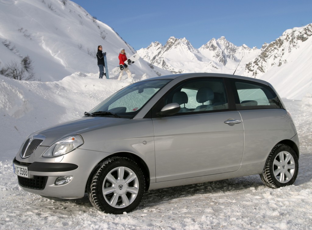 Lancia Ypsilon photo 24