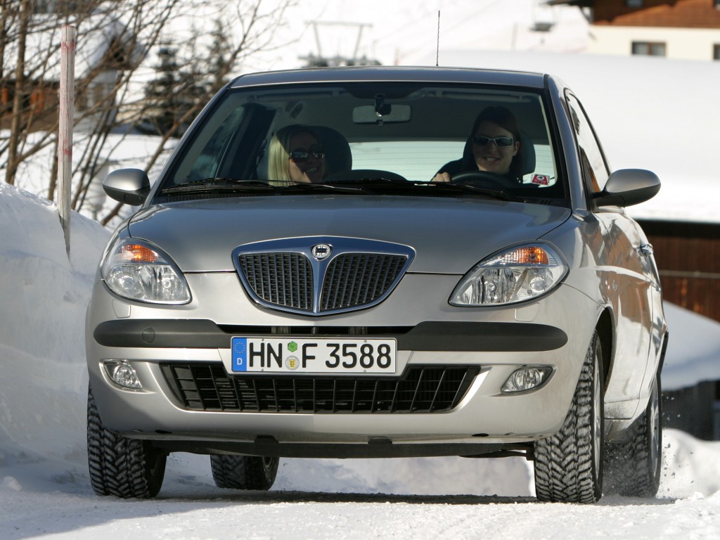 Lancia Ypsilon photo 25