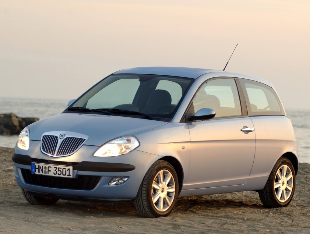 Lancia Ypsilon photo 27