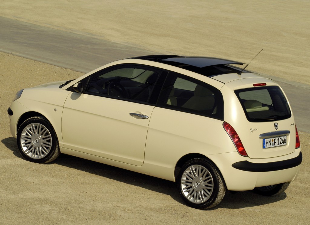 Lancia Ypsilon photo 28