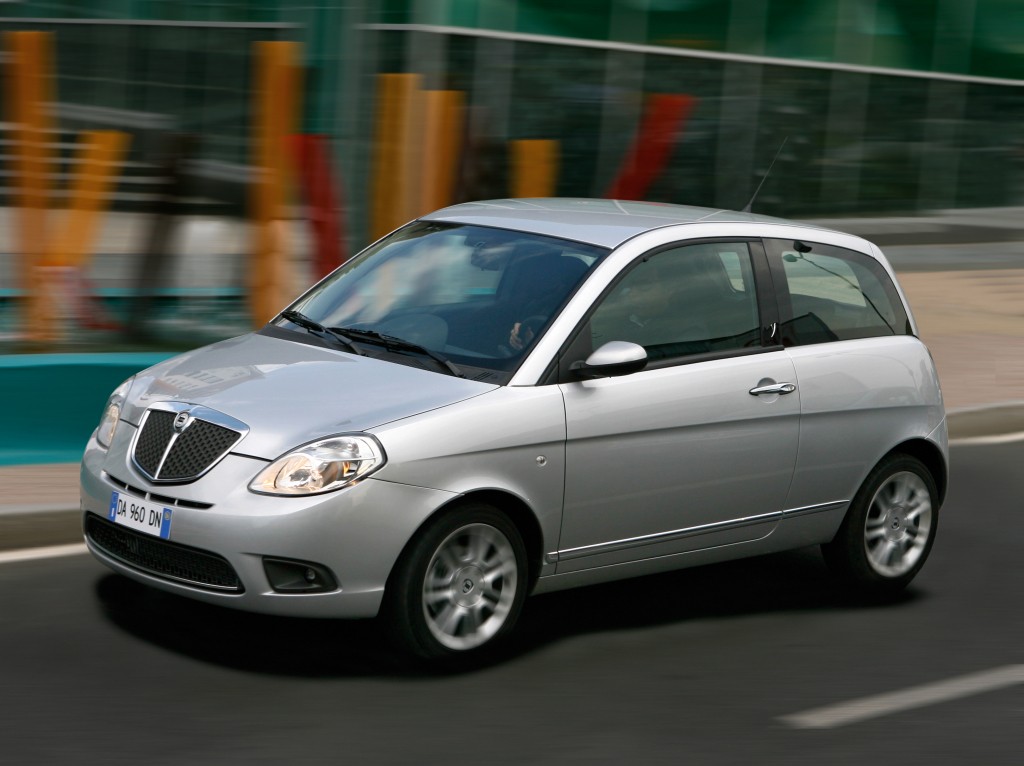 Lancia Ypsilon photo 8