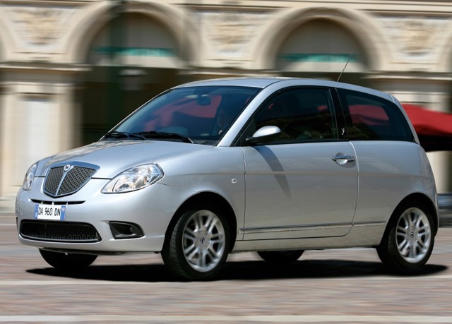 Lancia Ypsilon photo 13