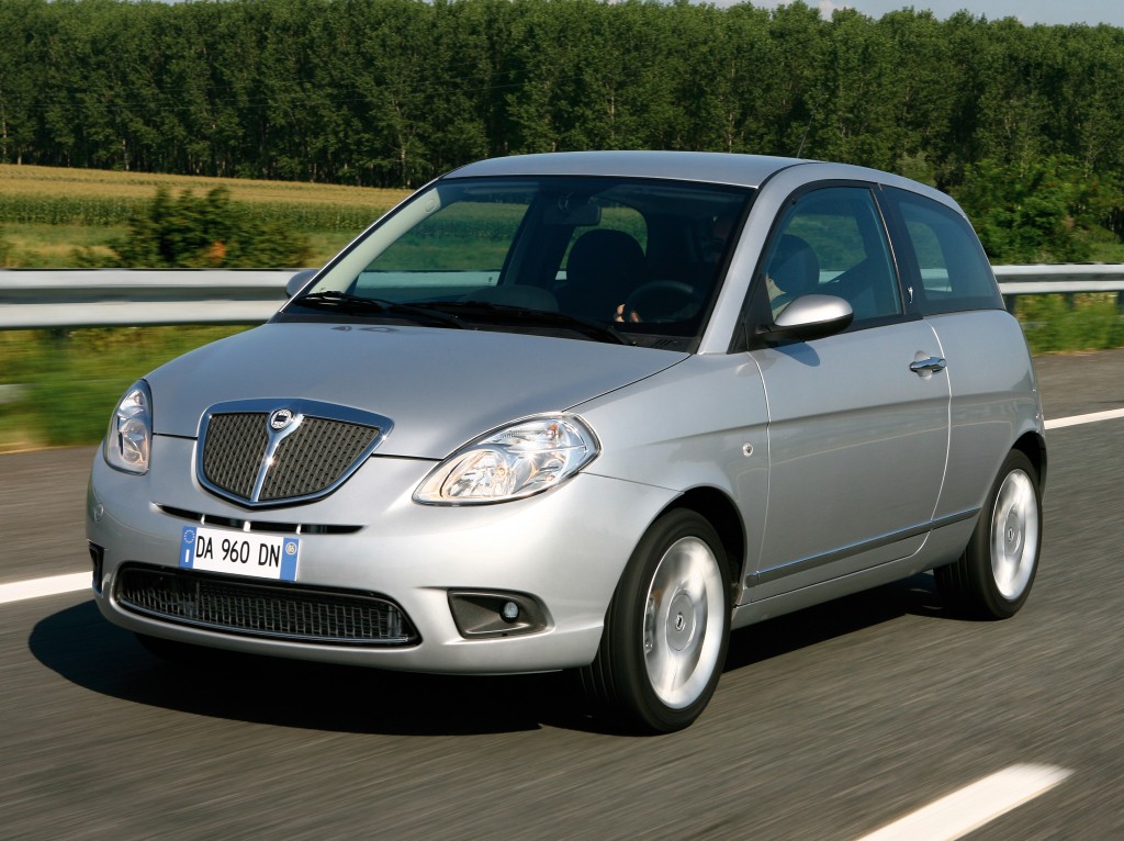 Lancia Ypsilon photo 18