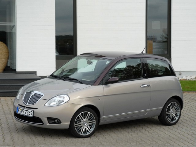 Lancia Ypsilon photo 19