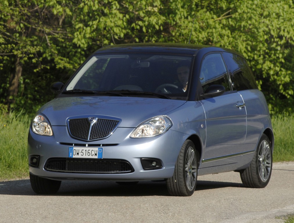 Lancia Ypsilon photo 22