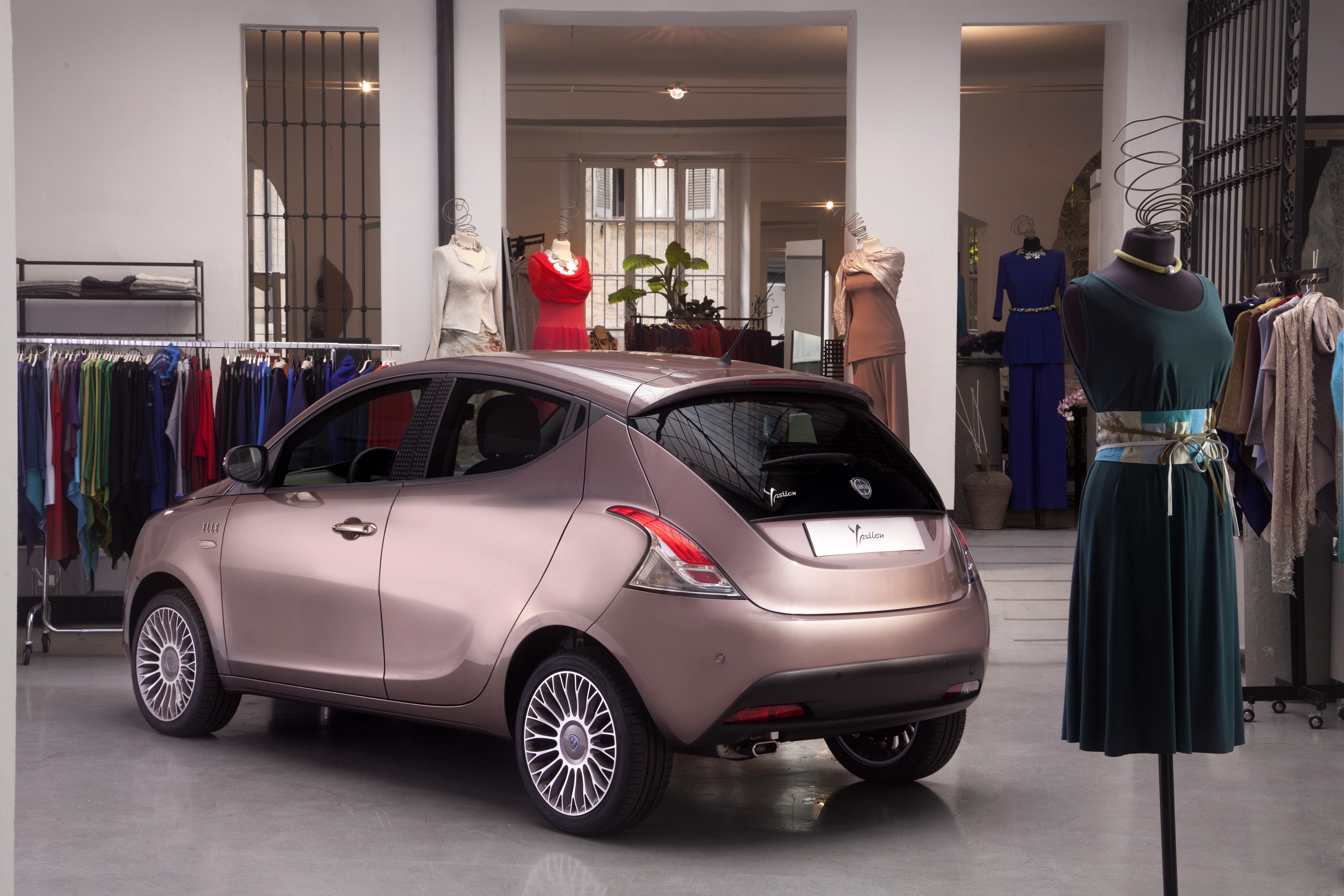 Lancia Ypsilon photo 102