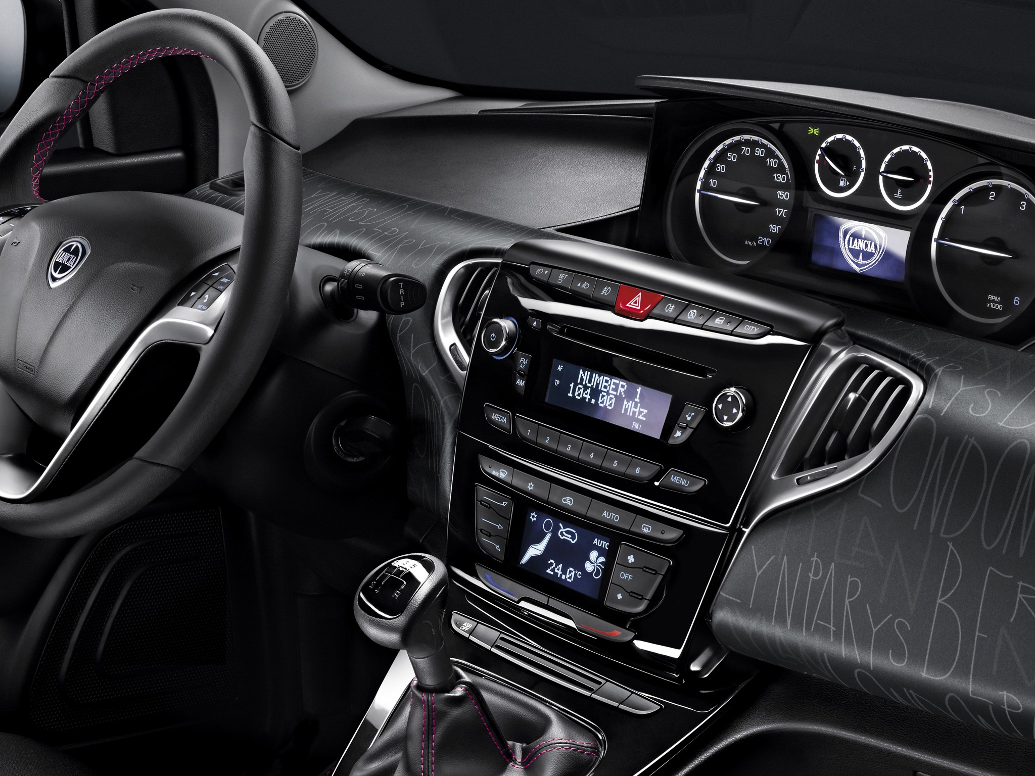 Lancia Ypsilon photo 125