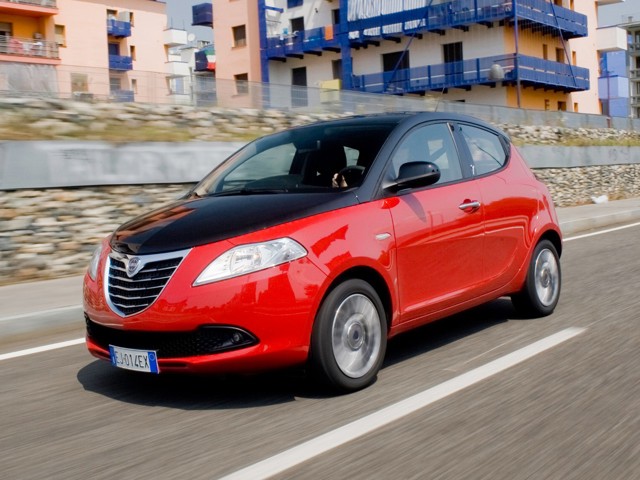 Lancia Ypsilon photo 27