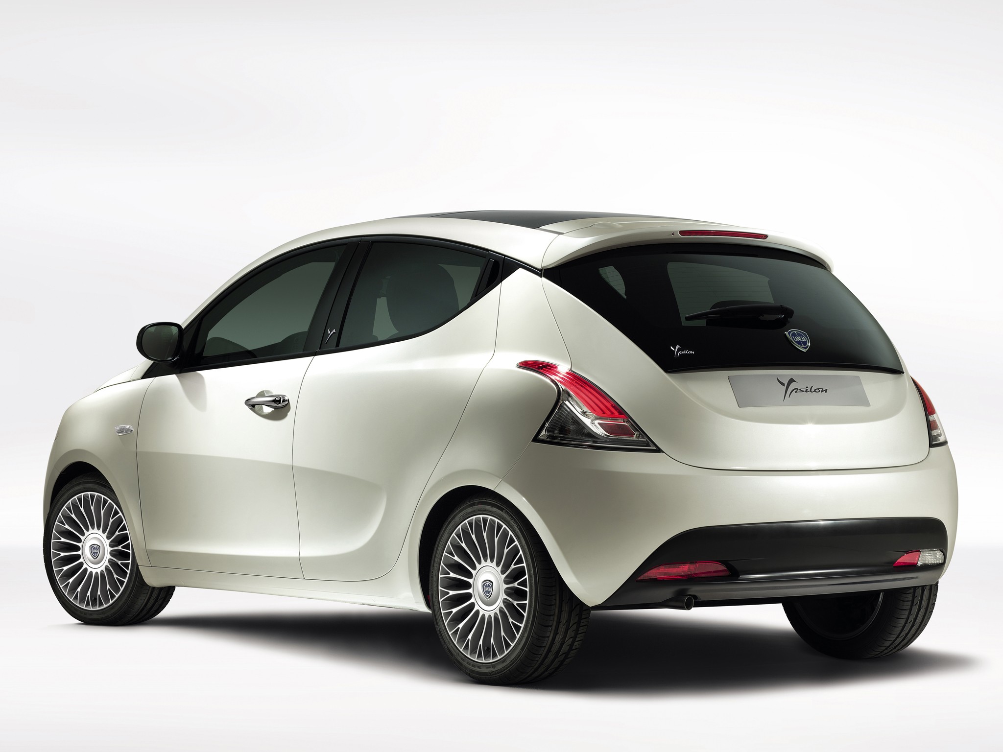 Lancia Ypsilon photo 30