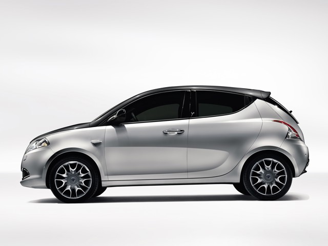 Lancia Ypsilon photo 31