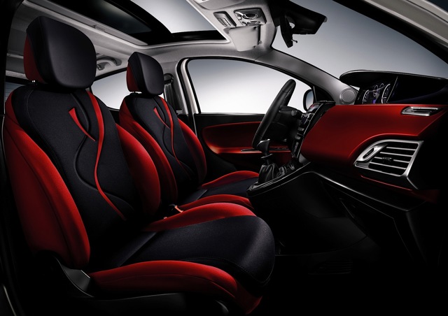 Lancia Ypsilon photo 107