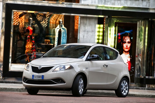 Lancia Ypsilon photo 8