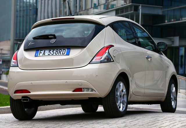 Lancia Ypsilon photo 16