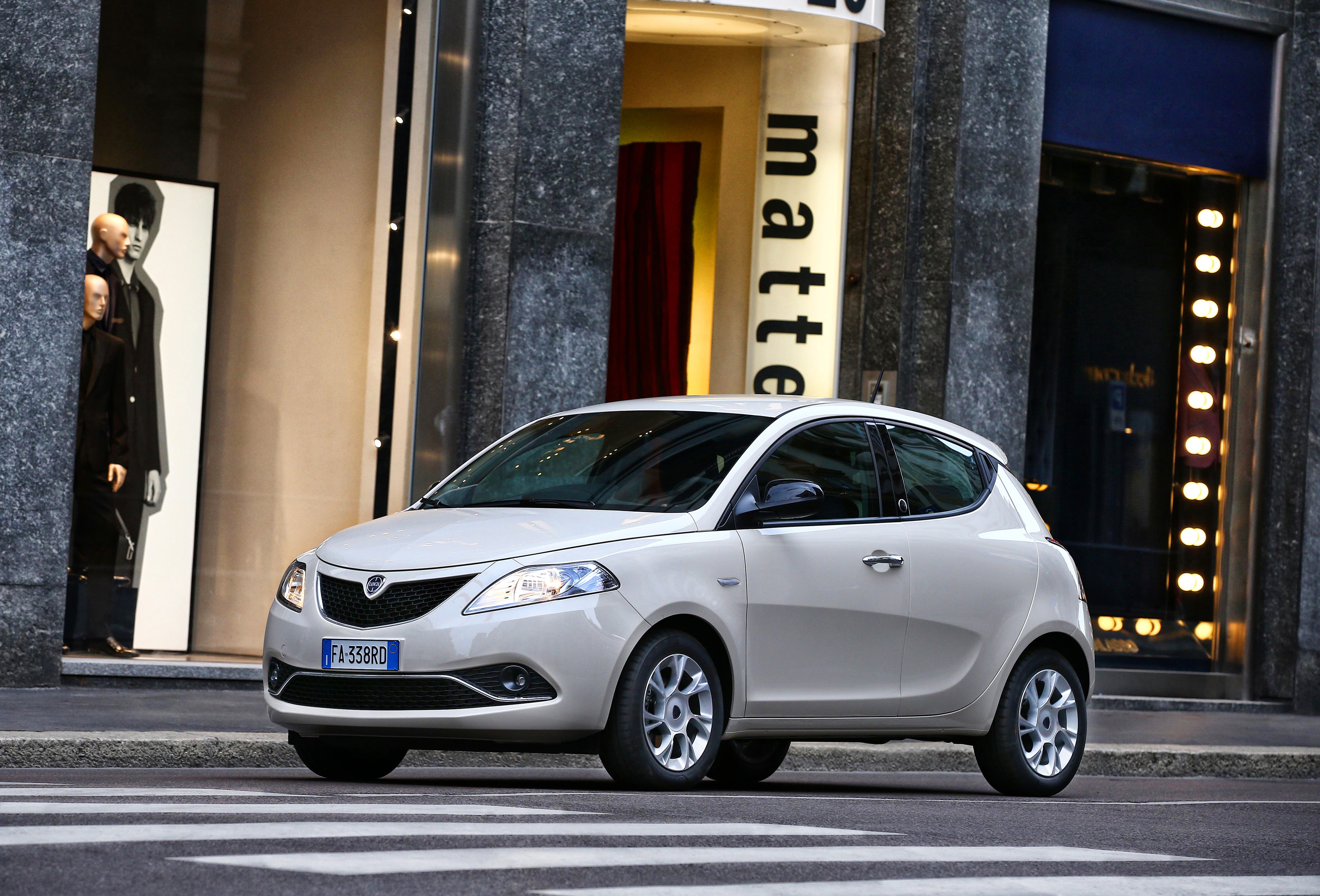 Lancia Ypsilon photo 18