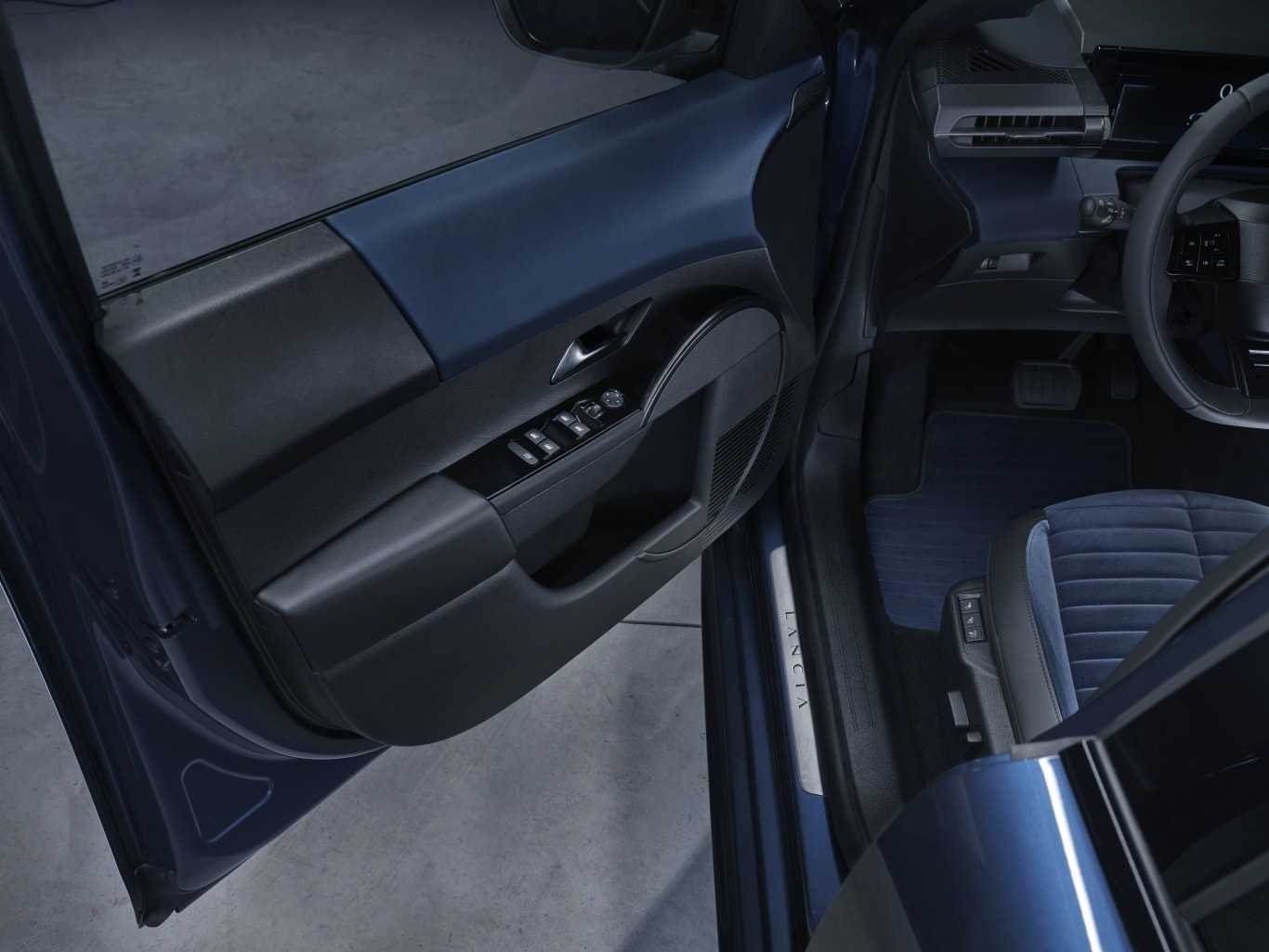 Lancia Ypsilon photo 40