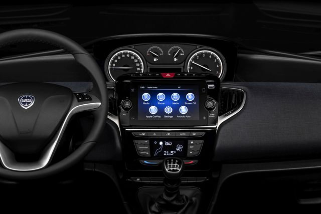 Lancia Ypsilon photo 41