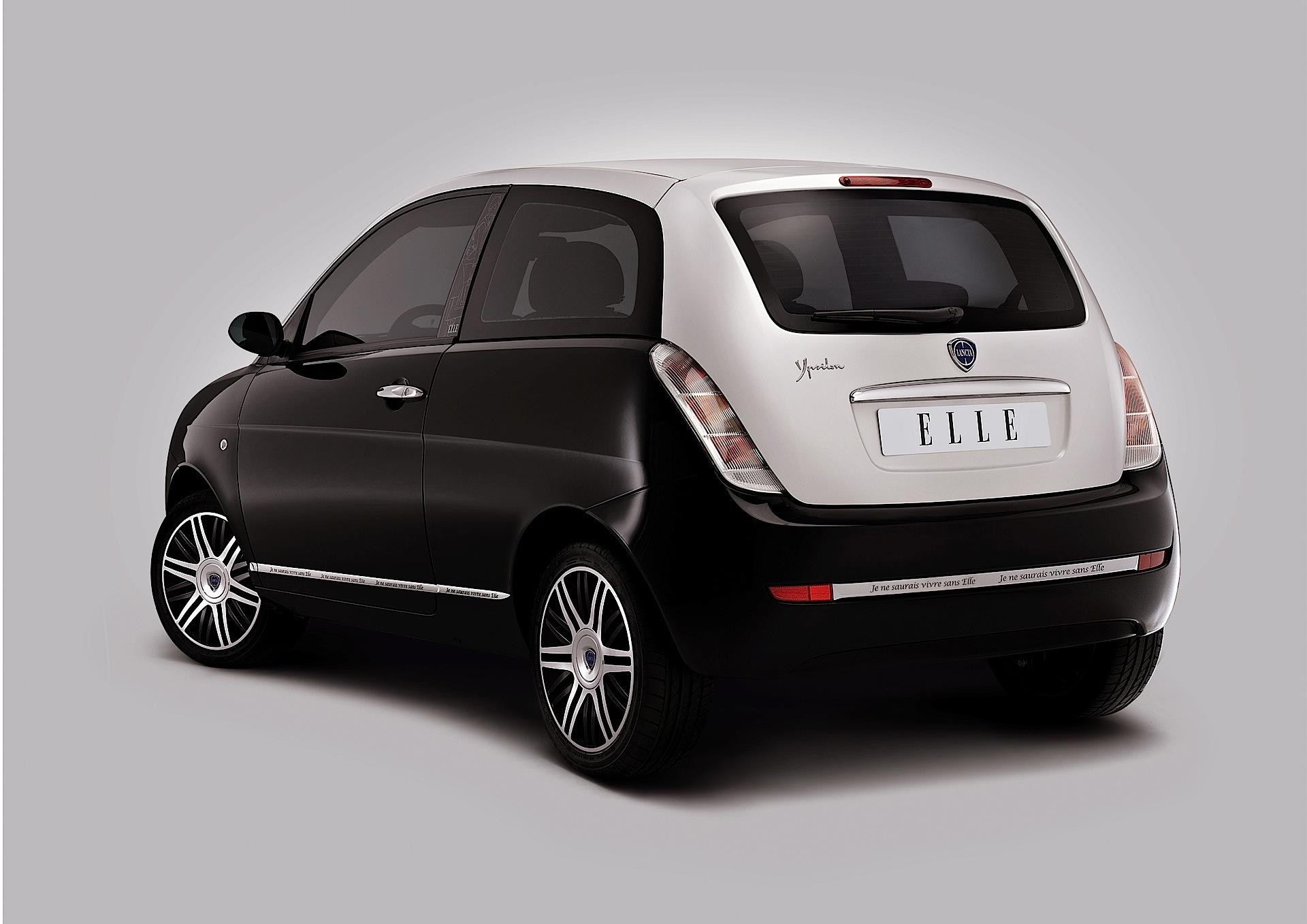 Lancia Ypsilon photo 2