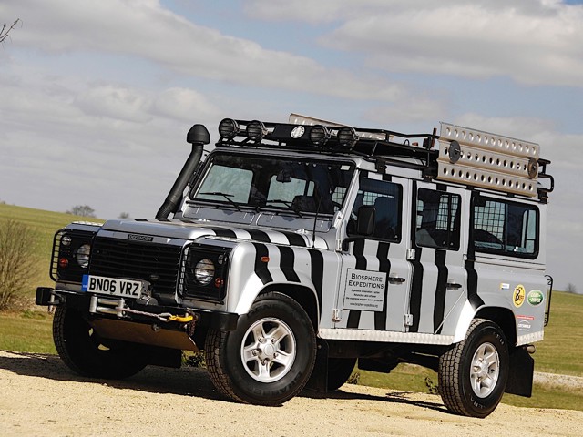 Land Rover Defender 110 foto 5