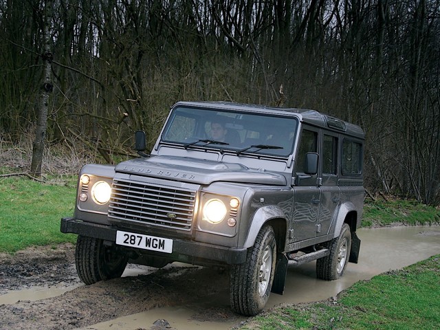 Land Rover Defender 110 foto 14
