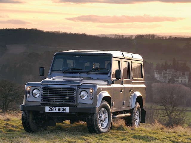 Land Rover Defender 110 foto 15