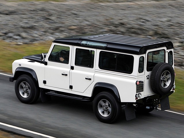 Land Rover Defender 110 foto 27