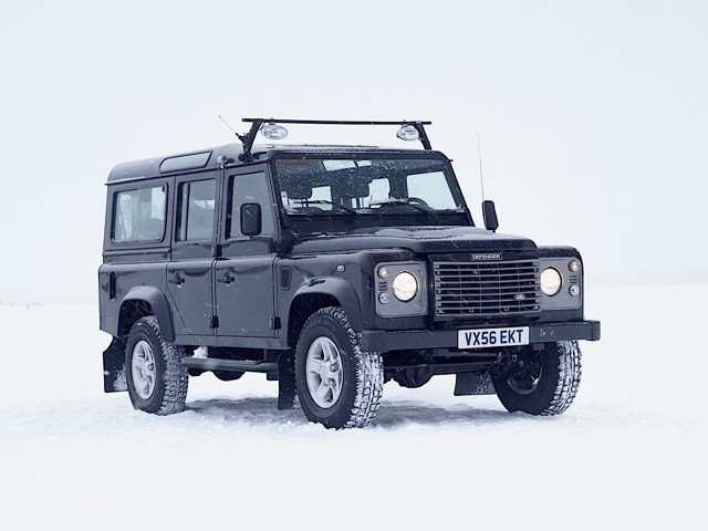 Land Rover Defender 110 foto 39