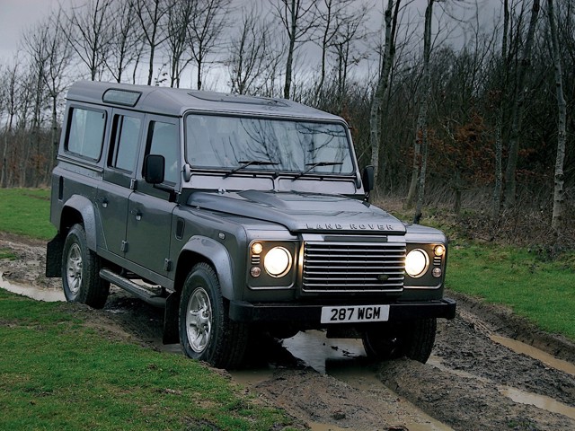 Land Rover Defender 110 foto 6