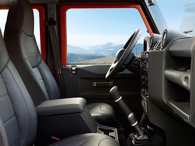 Land Rover Defender 110 photo 62