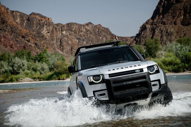 Land Rover Defender 110 Foto 13