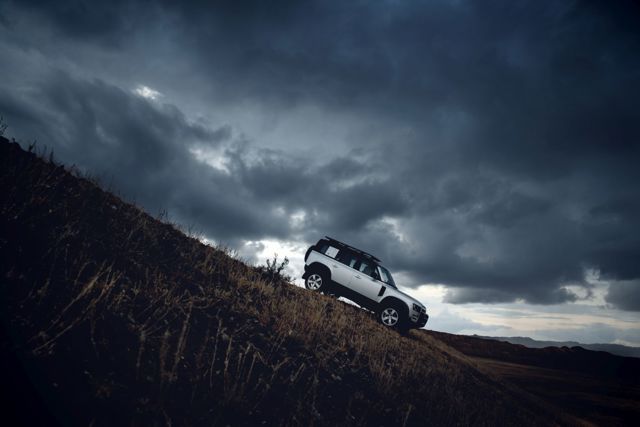 Land Rover Defender 110 Foto 24