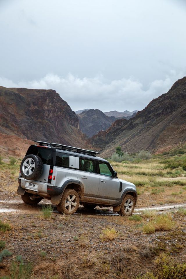 Land Rover Defender 110 Foto 29