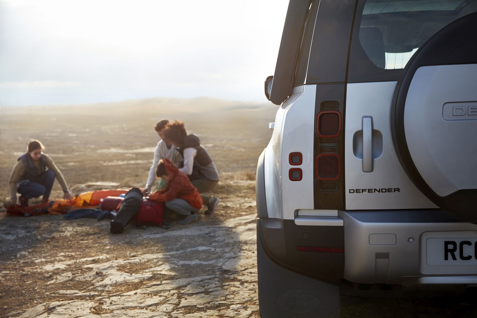 Land Rover Defender 110 photo 34