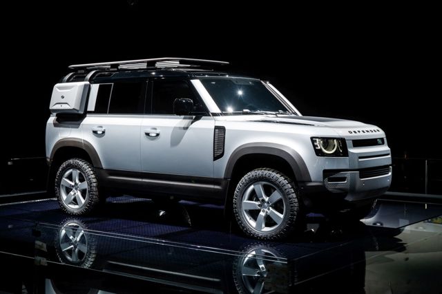 Land Rover Defender 110 Foto 37