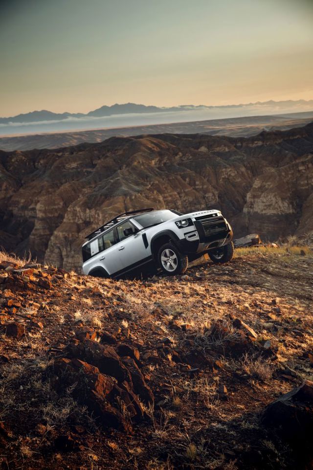 Land Rover Defender 110 Foto 6