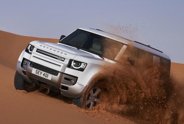 Land Rover Defender 130 photo 41