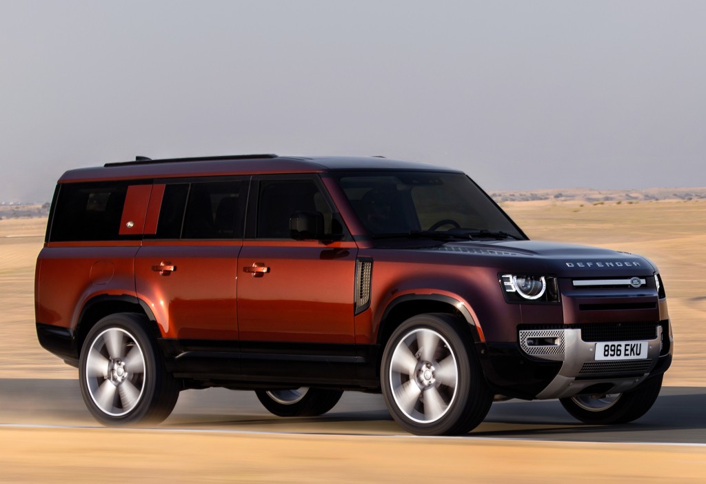 Land Rover Defender 130 photo 49