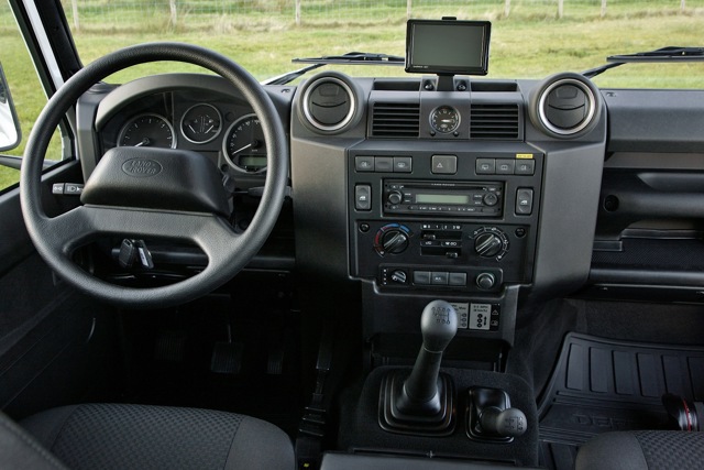Land Rover Defender 90 foto 38